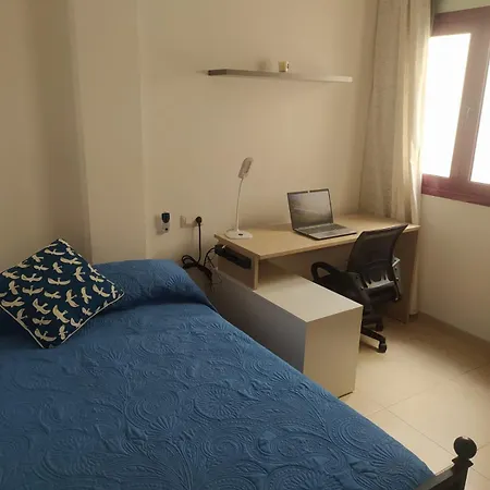Apartament Lyc *